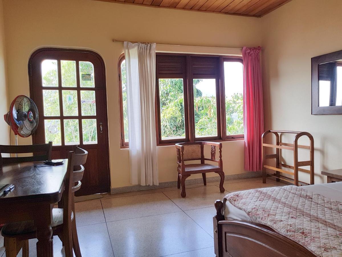 The Views Kandy - 360 Mountain View Екстериор снимка