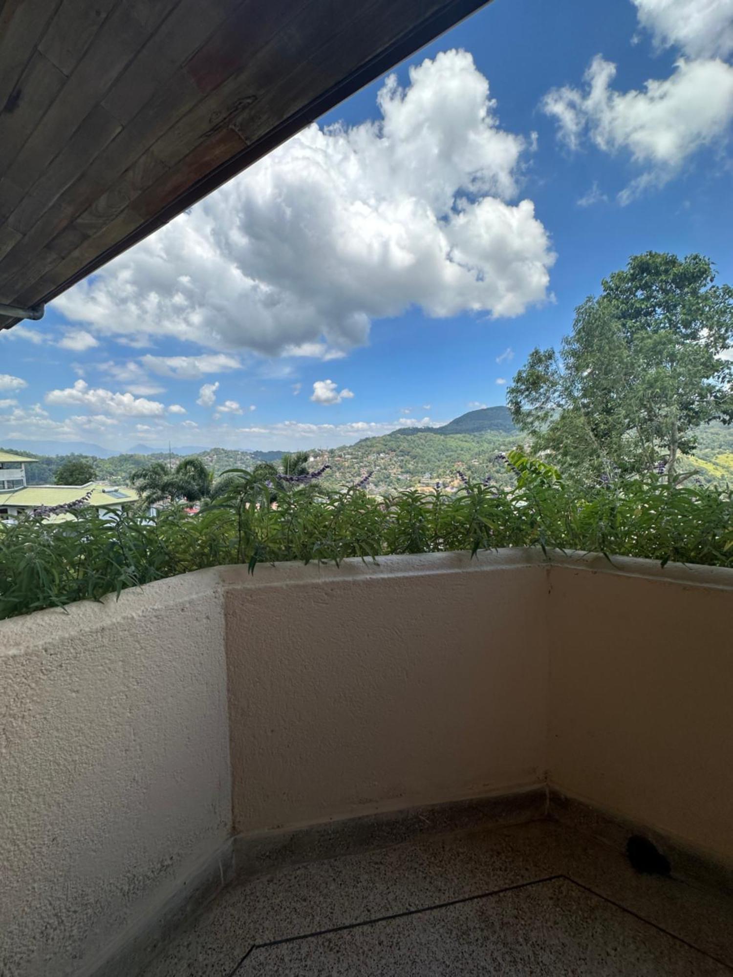 The Views Kandy - 360 Mountain View Екстериор снимка