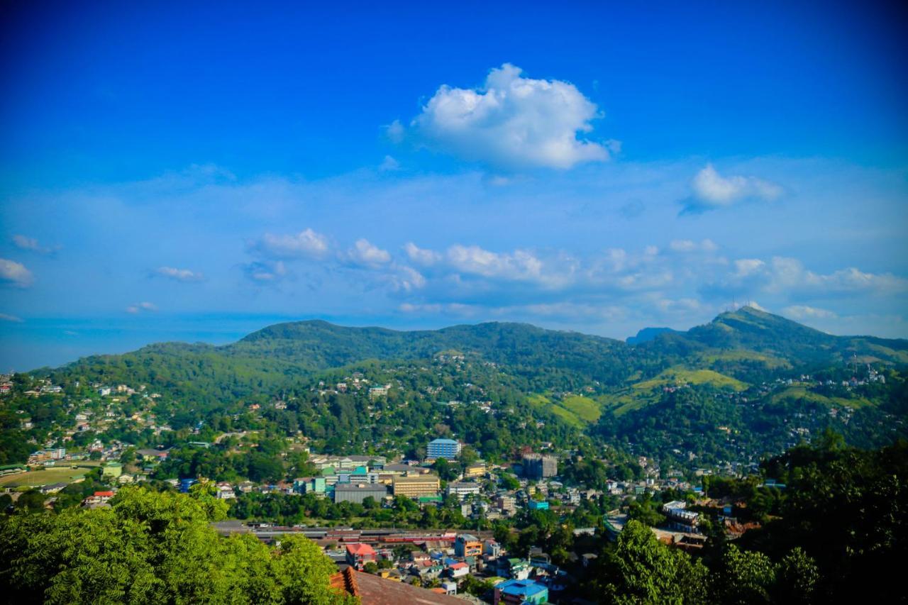 The Views Kandy - 360 Mountain View Екстериор снимка