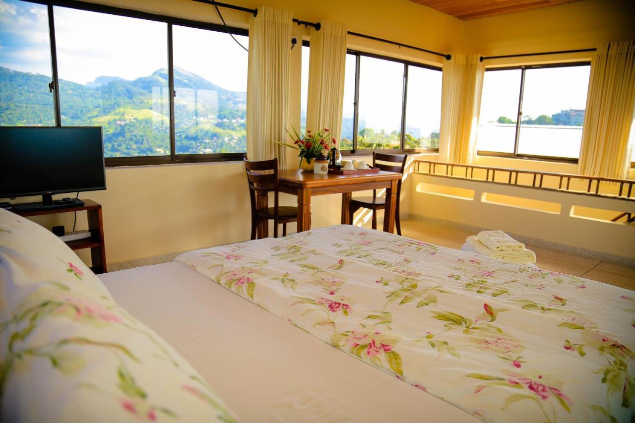 The Views Kandy - 360 Mountain View Екстериор снимка