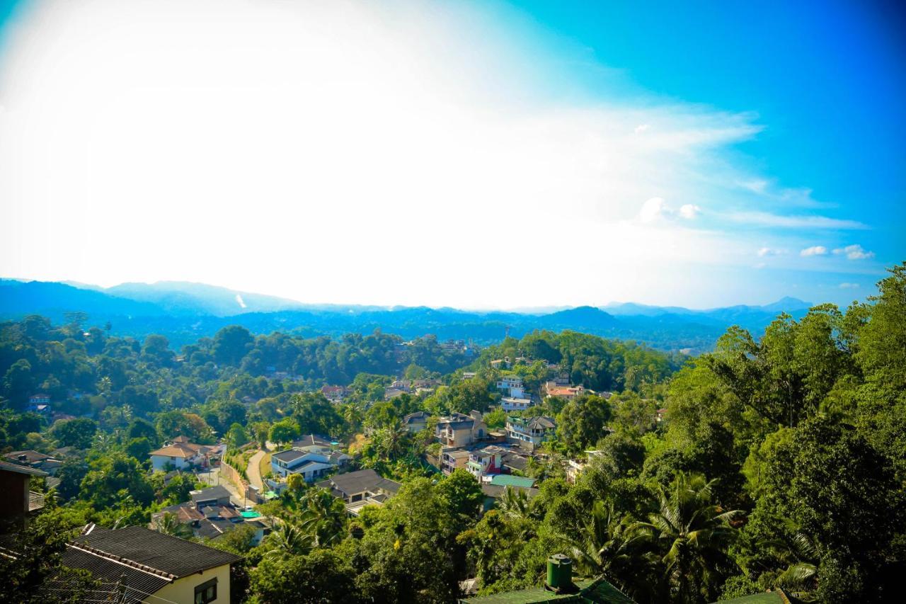 The Views Kandy - 360 Mountain View Екстериор снимка